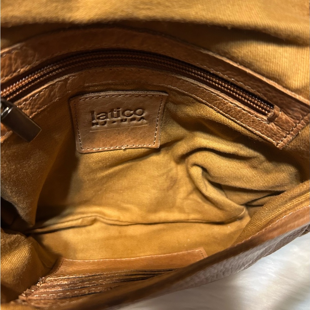 LATICO NJ USA Basil Handcrafted Full Grain Leather Fold Over Crossbody Bag - Picture 10 of 15